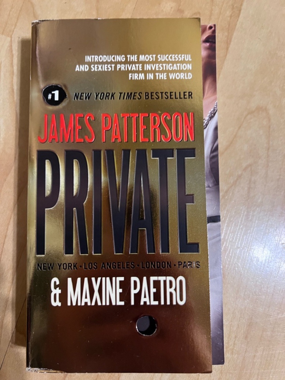 James Patterson & Maxine Paetro — PRIVATE (paperback)